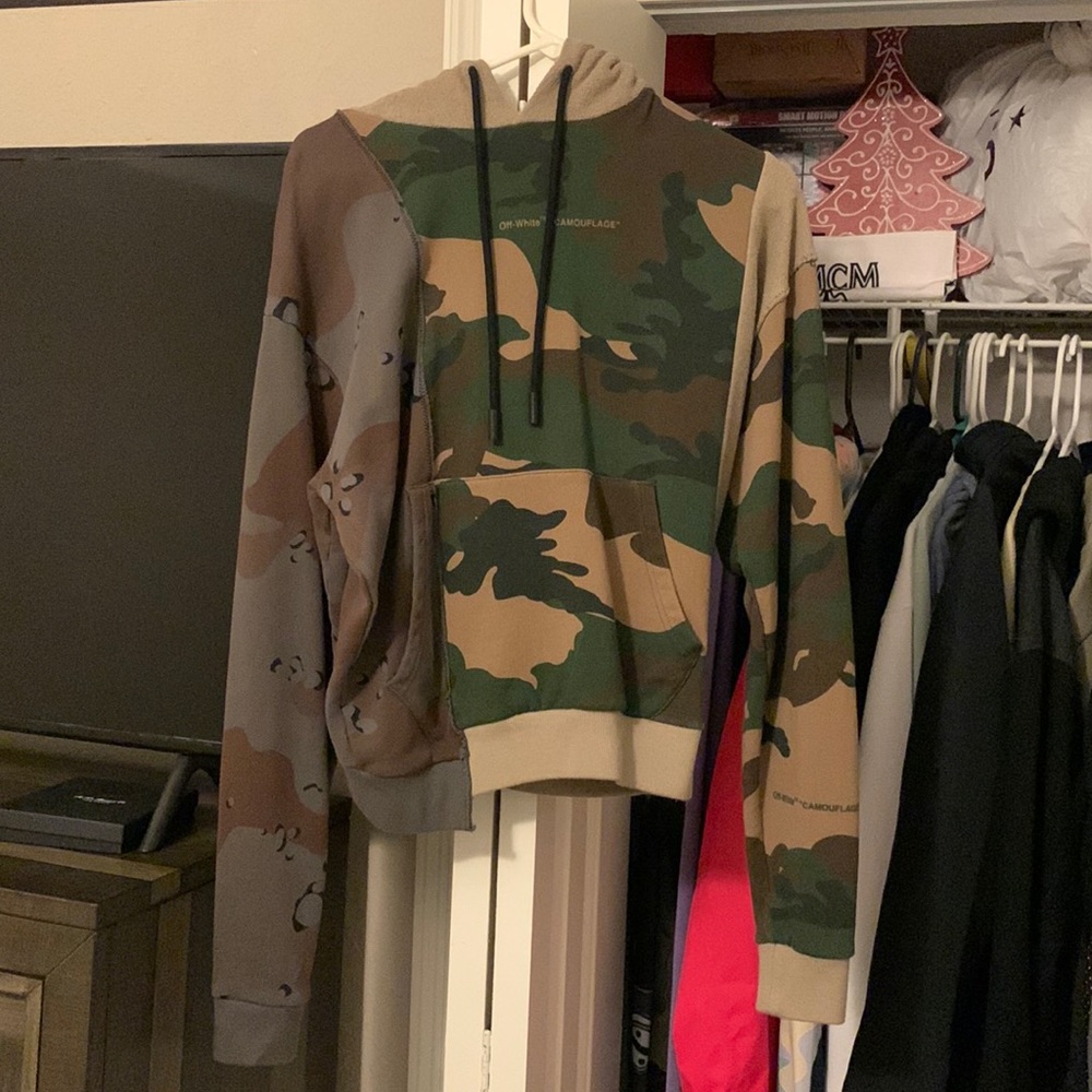 Off White hoodie new XS